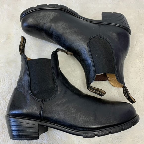 Blundstone Shoes - Blundstone Women's Black Leather Chelsea Boot Size 10.5 / 41.5
